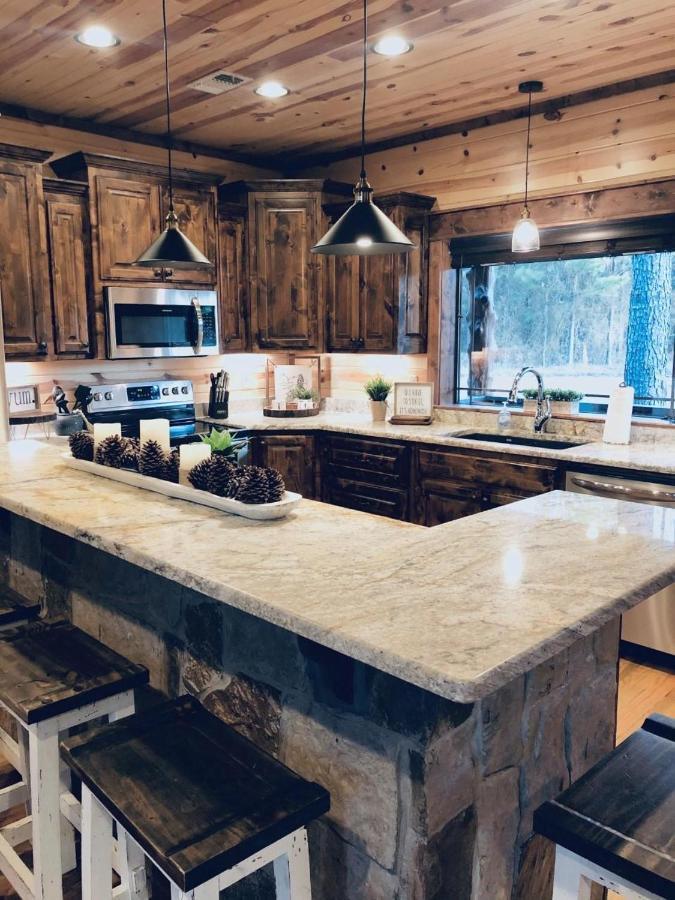 Stone Mountain Lodge 5000Sqft 6 Bed Game Room Pool Table Hot Tub Broken Bow Extérieur photo